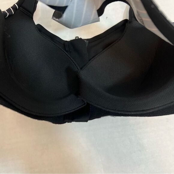 Victoria's Secret Knockout High Impact Front-Close Sports Bra | Size 34D - Picture 5 of 8